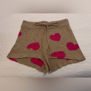 Beach Riot Pajama Shorts - Tan & Pink Hearts
